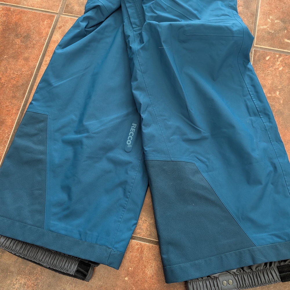 Patagonia Men's Snow Pants - Picture 2 of 7